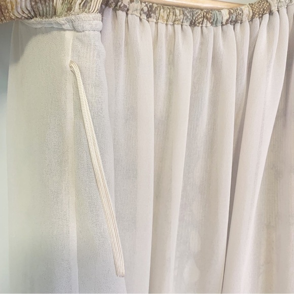 ARITZIA Wilfred Talence Pleated Off Shoulder Blouse Size XS - Picture 12 of 15